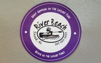 River Peach Outfitters Logo