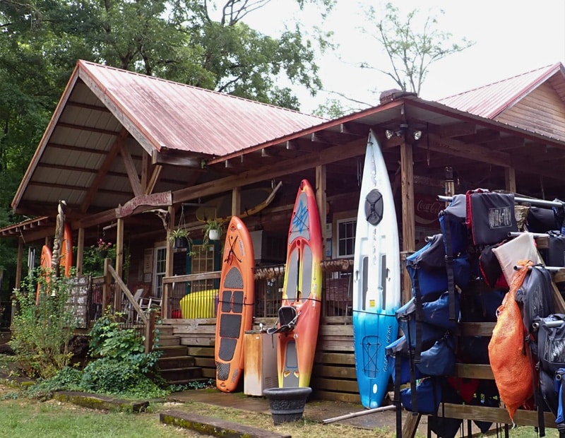 A kayaking outfitter in Alabama